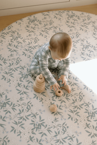 Padded Play Mat - Hydrangeas & Quilted Floral (by Solange Pilote)