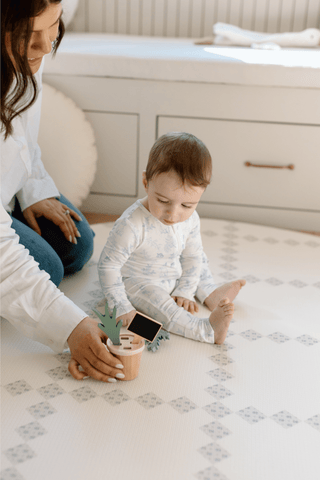 Padded Play Mat - Hydrangeas & Quilted Floral (by Solange Pilote)