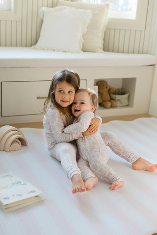 Two Piece Sleep Set - Pink Bows & Bunnies