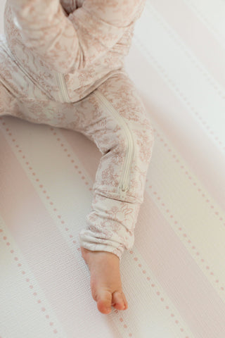 Bamboo Sleeper - Pink Bows & Bunnies