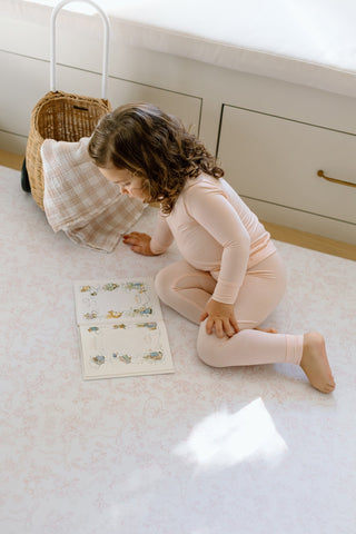 Padded Play Mat - Pink Bows & Bunnies (Preorder for January 2026)