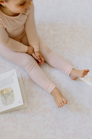 Padded Play Mat - Pink Bows & Bunnies (Preorder for January 2026)